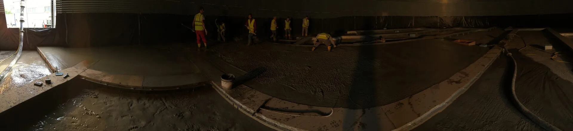 Bewehrungsmatten verlegt — Industrieboden Großbaustelle