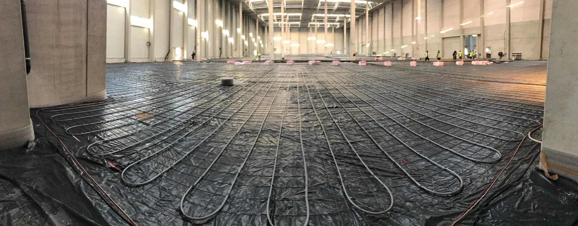 Betoneinbau mit Pumpe — Verteilung über Schlauchausleger